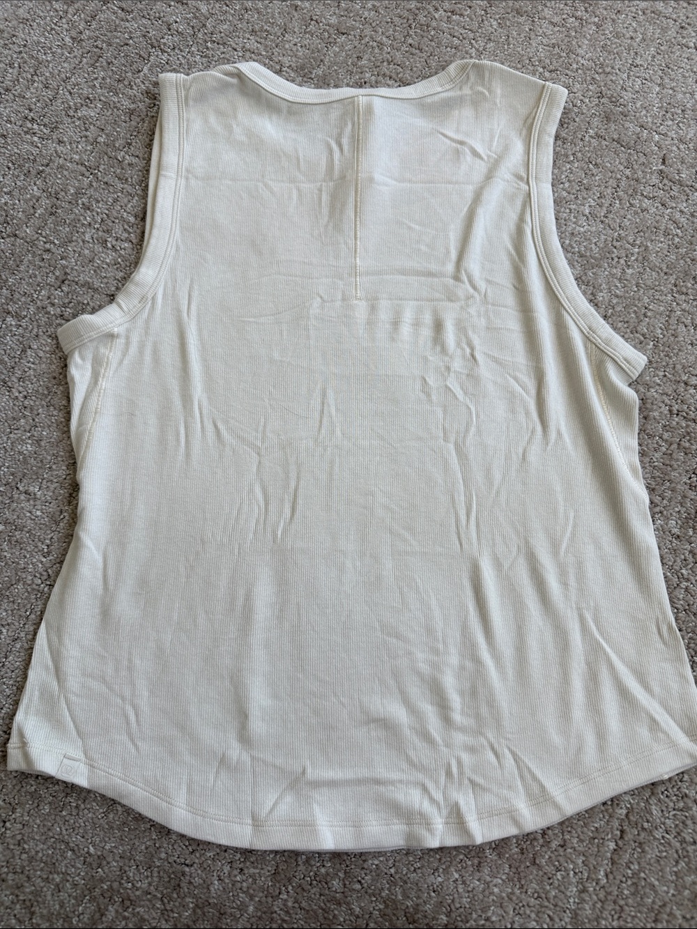 🍋 lululemon Hold Tight Crewneck Tank Top Waist Length light ivory size 10 - Picture 4 of 5